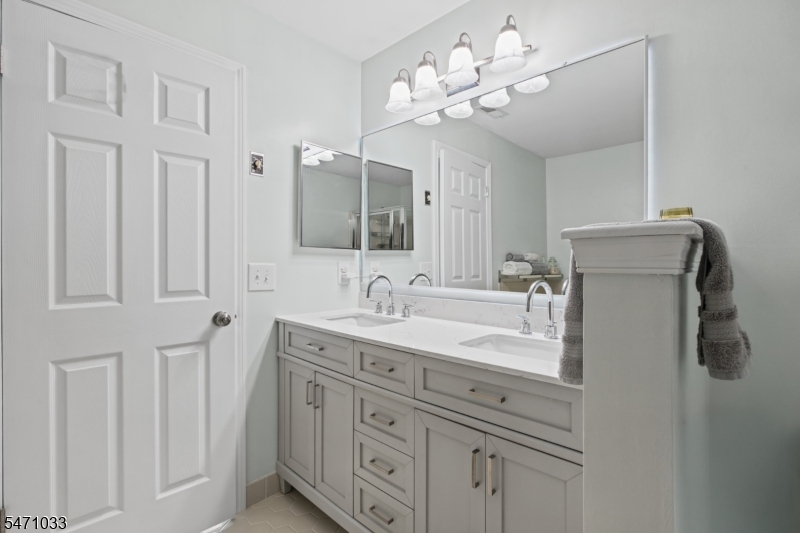 1218 Magnolia Lane Branchburg NJ 08876
