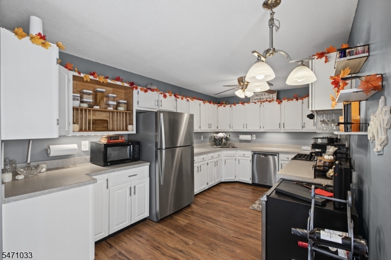 1218 Magnolia Lane Branchburg NJ 08876
