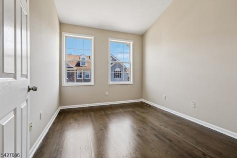 22 Devonshire Drive Clifton NJ 07013