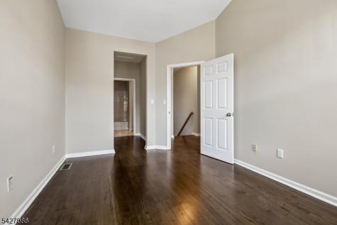 22 Devonshire Drive Clifton NJ 07013