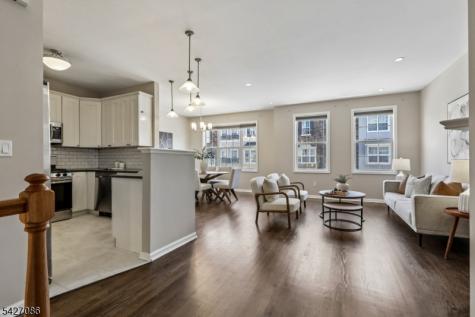 22 Devonshire Drive Clifton NJ 07013