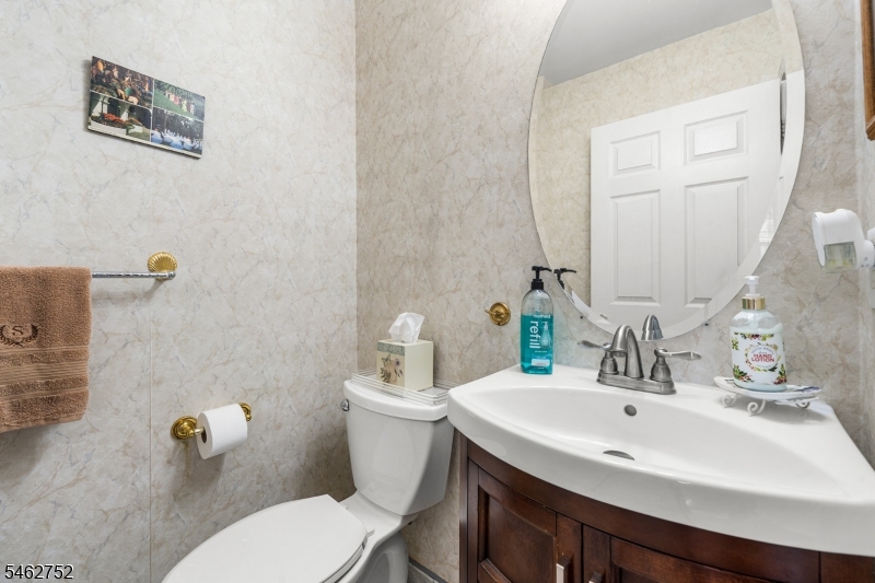 3401 Scenic Court Denville NJ 07834
