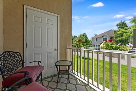 17 Lara Place Warren NJ 07059