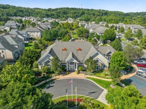 17 Lara Place Warren NJ 07059