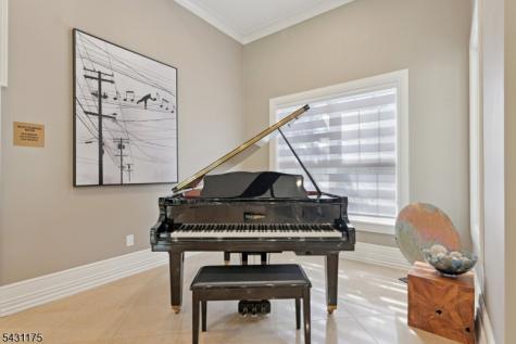 17 Lara Place Warren NJ 07059