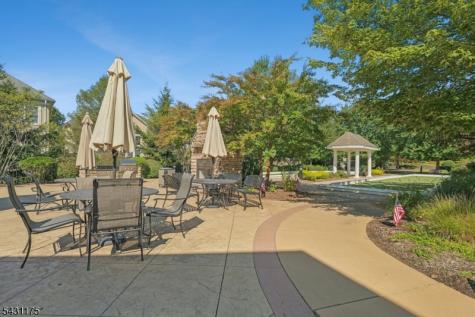17 Lara Place Warren NJ 07059
