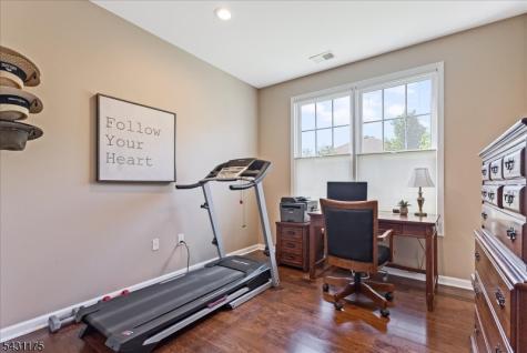 17 Lara Place Warren NJ 07059
