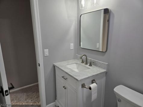 38 Fox Hill Lane Hillsborough NJ 08844