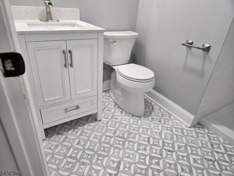 38 Fox Hill Lane Hillsborough NJ 08844