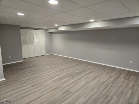 38 Fox Hill Lane Hillsborough NJ 08844