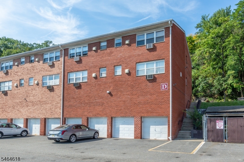 100 Pierson Miller Dr D12 Pompton Lakes NJ 07442