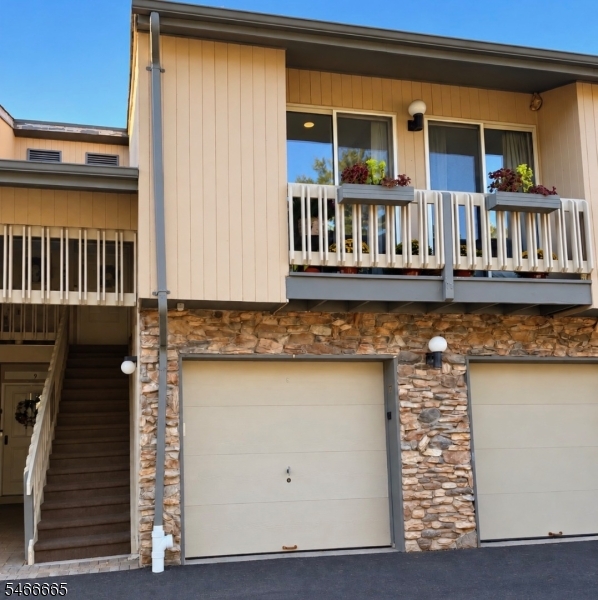 7 Perkins Drive West Orange NJ 07052