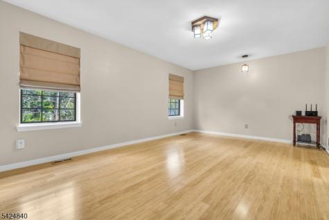 11 Cindy Court Lebanon NJ 08833