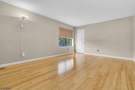 11 Cindy Court Lebanon NJ 08833