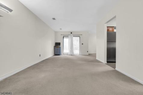 11 Cindy Court Lebanon NJ 08833