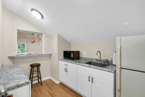 11 Cindy Court Lebanon NJ 08833