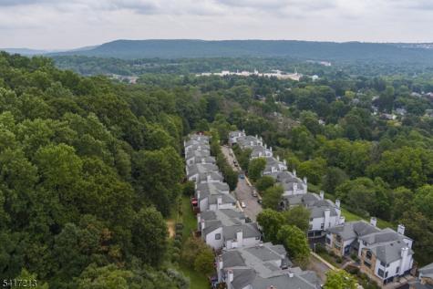 70 Overlook Drive Independence NJ 07840
