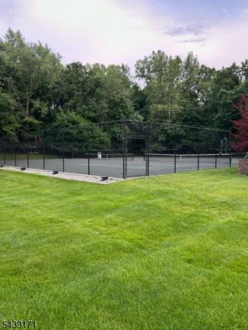 211 Yorktowne Court Washington NJ 07676