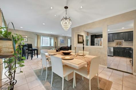 211 Yorktowne Court Washington NJ 07676