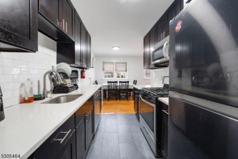 816 W Grand Street Elizabeth NJ 07202