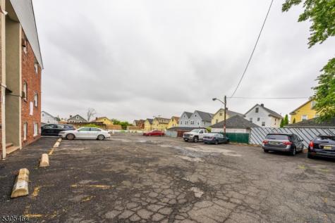816 W Grand Street Elizabeth NJ 07202