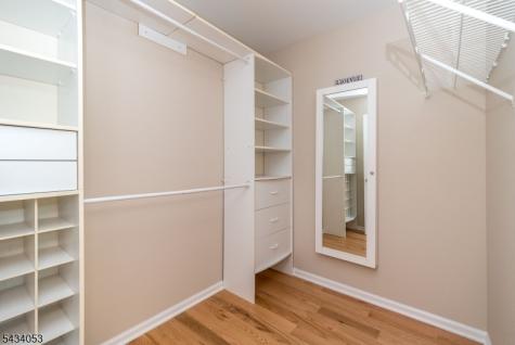 1274 Fairview Circle Lopatcong NJ 08886