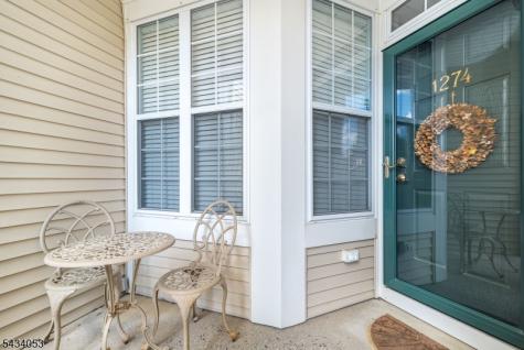 1274 Fairview Circle Lopatcong NJ 08886
