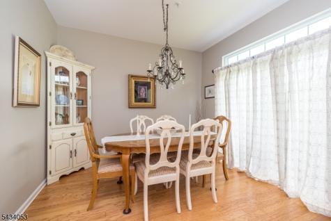 1274 Fairview Circle Lopatcong NJ 08886