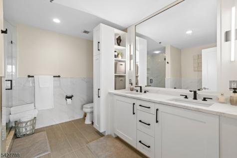 1125 Maxwell Lane Hoboken NJ 07030