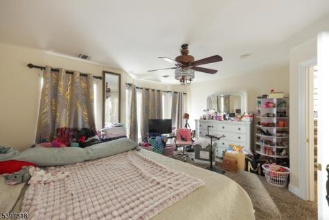1427 Barnhardt Lane Rahway NJ 07065