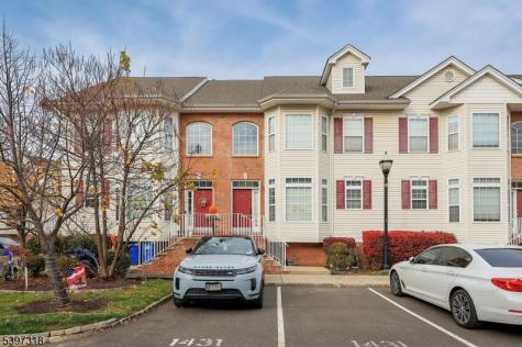 1427 Barnhardt Lane Rahway NJ 07065