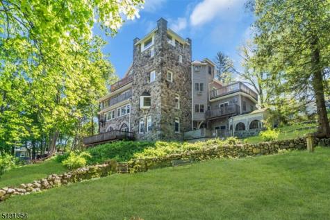 28 Sunset Terrace Mount Arlington NJ 07856