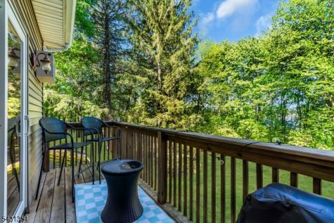 28 Sunset Terrace Mount Arlington NJ 07856