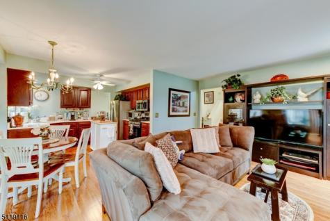 18 Dockery Drive West Orange NJ 07052