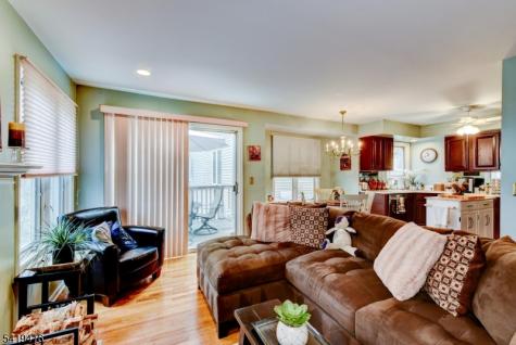 18 Dockery Drive West Orange NJ 07052