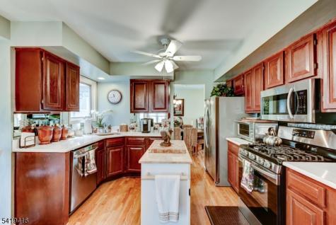 18 Dockery Drive West Orange NJ 07052