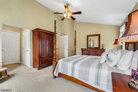 301 Cambridge Drive Butler NJ 07405