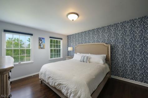10 Plymouth Court Bernards NJ 07920