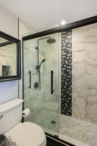 10 Plymouth Court Bernards NJ 07920