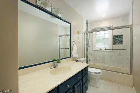 10 Plymouth Court Bernards NJ 07920