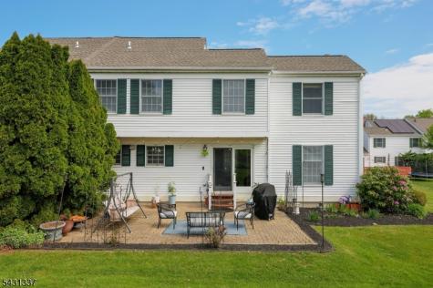 10 Plymouth Court Bernards NJ 07920