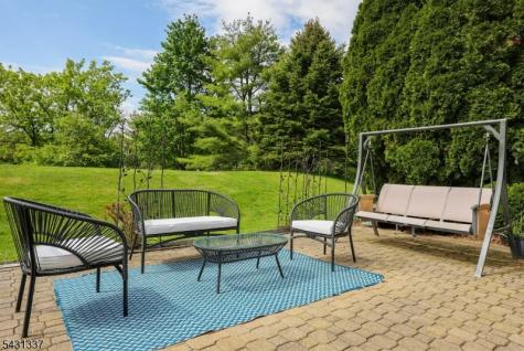 10 Plymouth Court Bernards NJ 07920