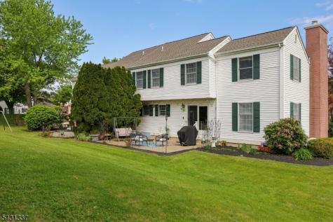 10 Plymouth Court Bernards NJ 07920