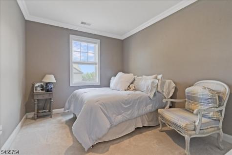 103 Mariners Pointe Hopatcong NJ 07843