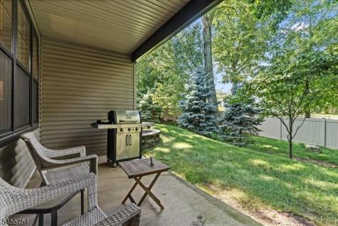 103 Mariners Pointe Hopatcong NJ 07843