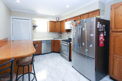 40 Rome Street Newark NJ 07105