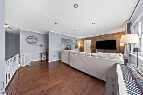 44 Judson Street Edison NJ 08837
