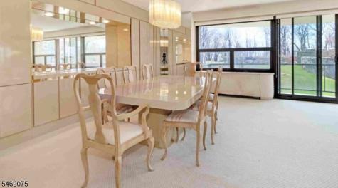 2 Claridge Dr. 1le Verona NJ 07044