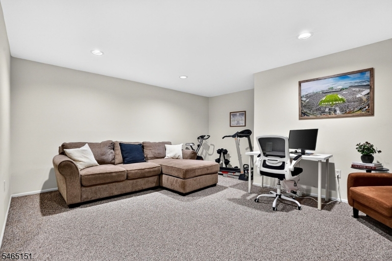 45 Hancock Drive Morris NJ 07960