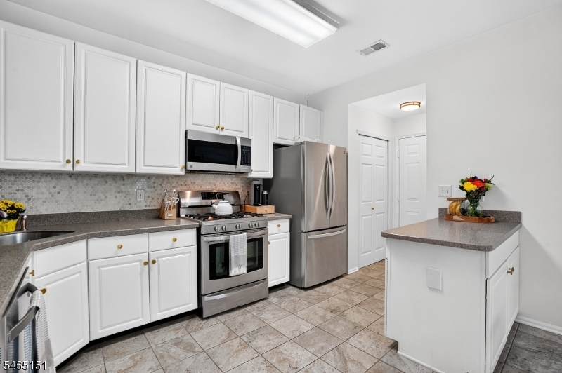 45 Hancock Drive Morris NJ 07960